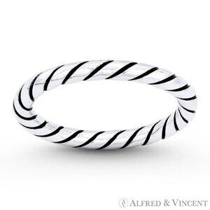 Twist-Rope Stackable Right-Hand Band in Oxidized .925 Sterling Silver - Size 8